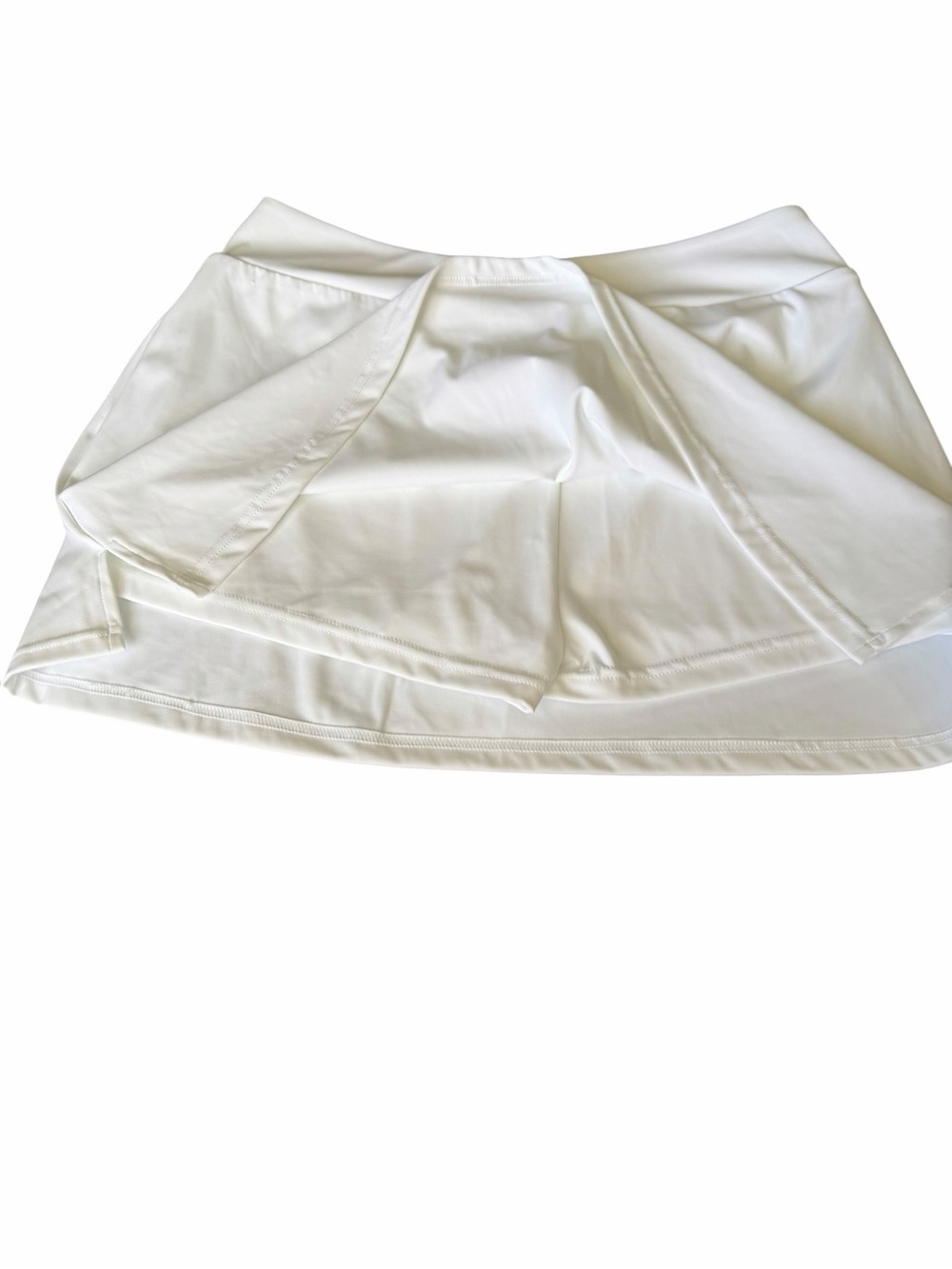 OQQ White Athletic Skort with Crossover Waistband size large - Picture 4 of 4